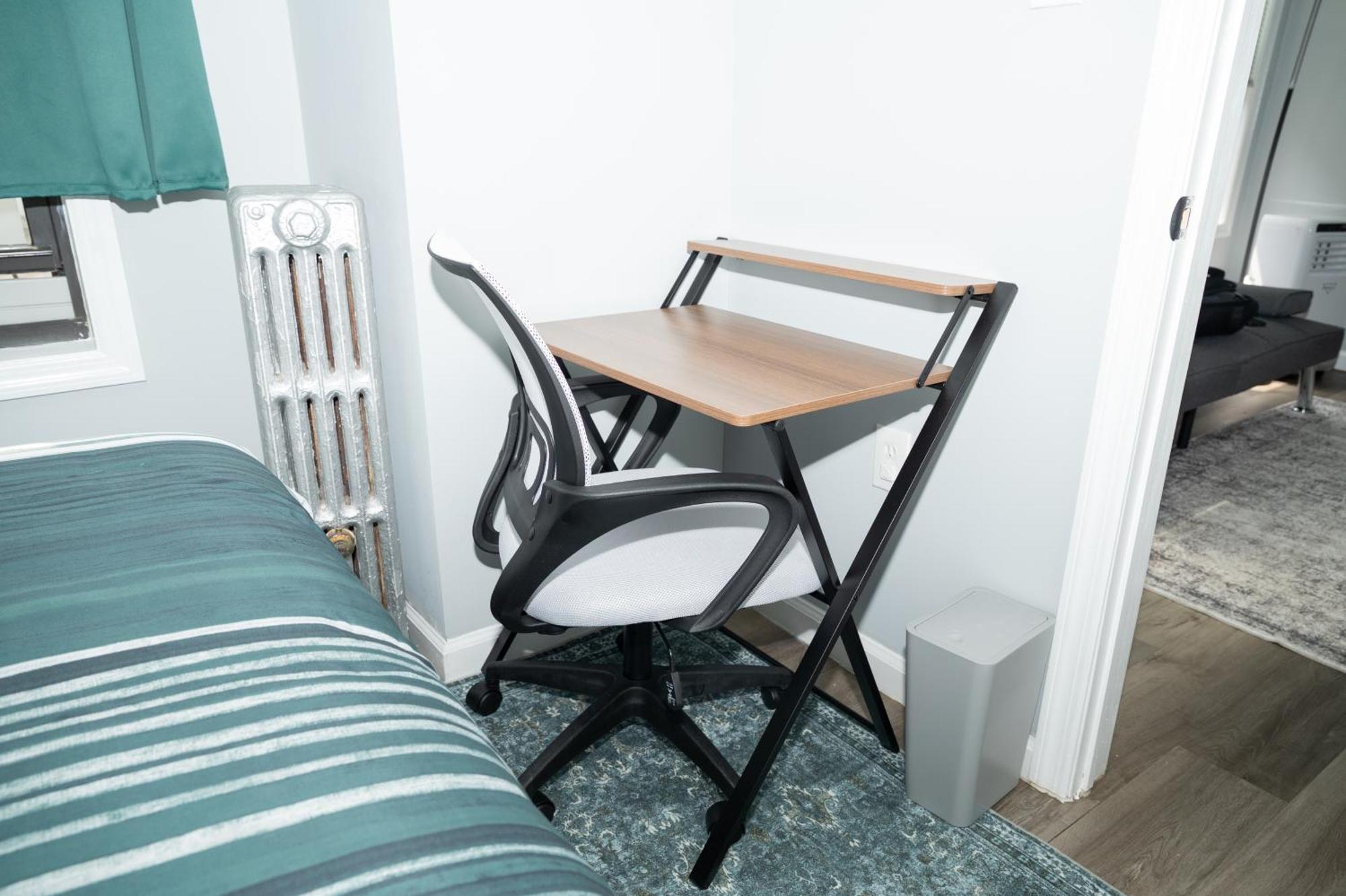 Emerald2 At Brighton 2min Walk To Ocean & Subway Chic Homestay *